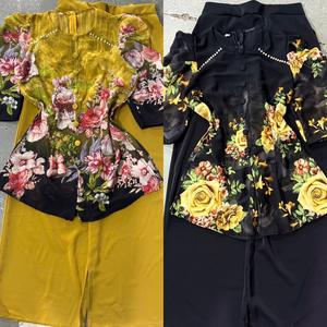 Đồ lam, bà ba, pháp phục đi chùa vải voan áo cổ tròn tay dài, cúc Ngọc trai , họa tiết nền hoa đi với quần xuông