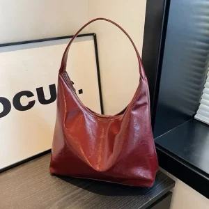 (DEAL MỞ BÁN) Túi Xách Nữ Đeo Vai Da Bóng Dáng Đổ Hobo – Phong Cách Tối Giản Phong Cách Hàn Quốc CUN324